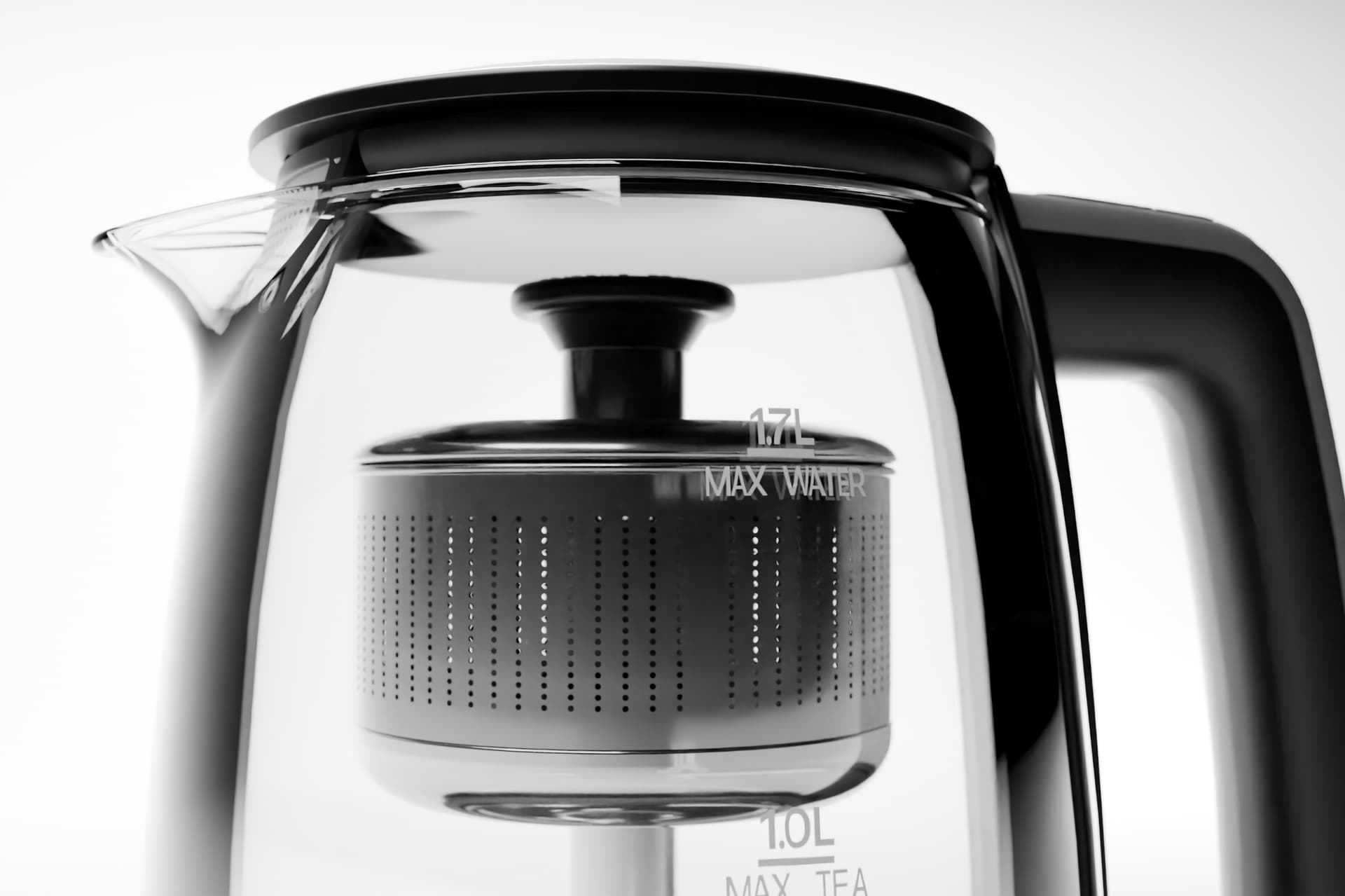 Корпус из стекла